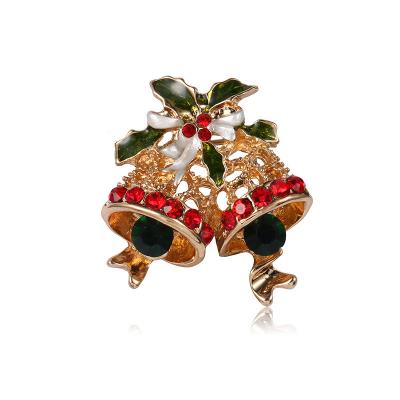 China Ruby Crystal Rhinestone Factory Price Ruby Diamond Gold and Silver Christmas Wreath Santa Brooch Clothing Accessories Brooch for sale