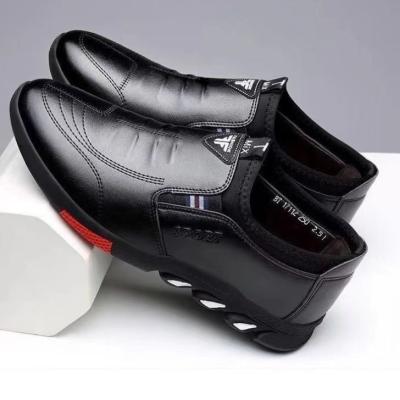 China Anti-slip Factory Wholesale Fashion Design Dress Shoes Men PU Leather 2022 Leather Dress Shoes Men for sale