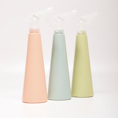 China hot selling Anti-drip candy colored plastic garden plant flower spray bottle household sprayer for sale