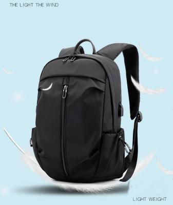 China Waterproof Stylish Outdoor Laptop USB Charging Port Backpack Classic Laptop Bag for sale