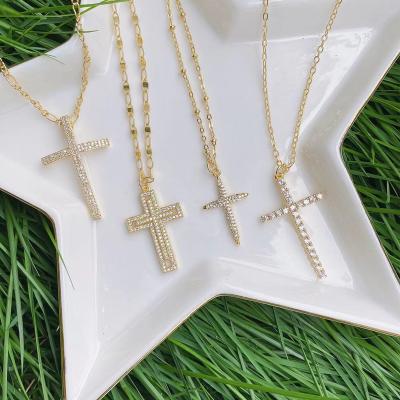 China 2021 FASHIONABLE New Arrival Zirconia Paved Cross Diamond 24K Gold Plated Pendant Necklace Jewelry for sale