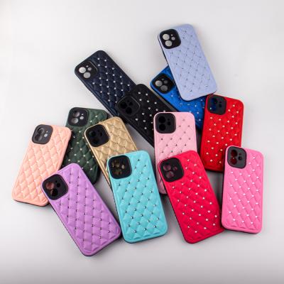 China Hot Selling Luxury Anti-fall Ladies Brand Classic Lambskin Diamond Lattice Shockproof Phone Case For iPhone 13 12 11 Pro Max for sale