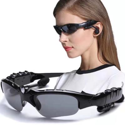 China Kind Two Lens Mp3 Music Earphone Shades Polarized Sports Smart Portable Wireless Unisex Sunglasses 2021 for sale