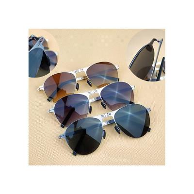 China New High End Polarizer Fishing Driving Glass Adult Polarized Fashion Glass Foldable Sunglasses for sale