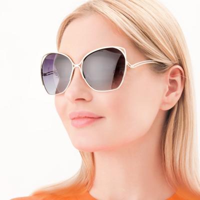 China New Brand Designer Eyewear Glsses 2021 Fashion Shades Custom Logo Metal Frame Women Sunglasses for sale