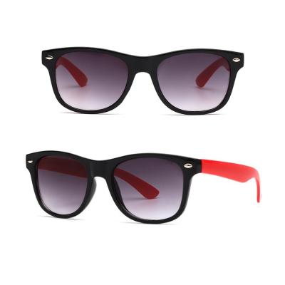 China Lovely New Classic Retro Kids Sunglasses Trendy Vintage Fashionable Sun Glasses Rectangular River Sunglasses for sale