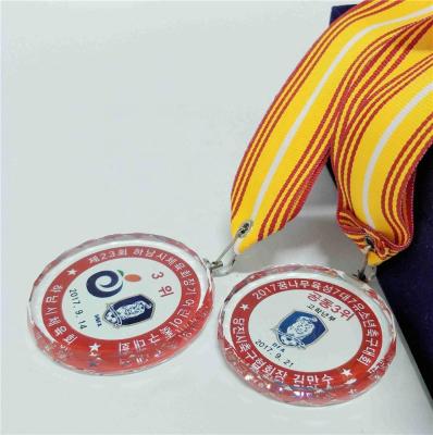 China Custom Nice Glass Crystal China Sports K9 Medals With Ribbon Korean for sale