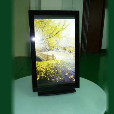 China Multimedia Digital LCD Digital Photo Frame Wide Screen 250-300 Nits Brightness for sale