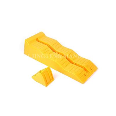 China parking safety 3 ramps and step wheel chocks for leveling rv caravans from factory for sale