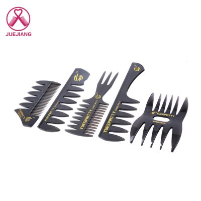 China Comfortable Wholesale Comb For Salon Barber Plastic Large Oil Hair Comb Men Styling Texture Retro Comb for sale