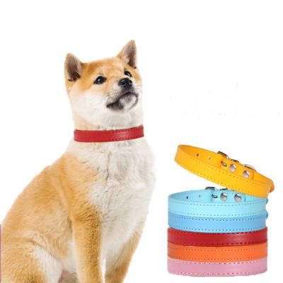 China Custom Adjustable PU Padded Leather Small Bell Personalize Padded Comfort Pets Dog Leads Leather Dog Collar for sale