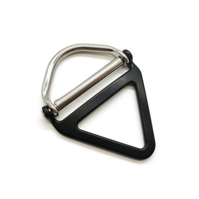 China Triangle Triangle Adjusting Dog Collar Buckle Accessories Hardware Triangle Alloy Buckle To Bags for sale