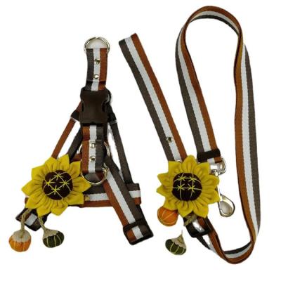 China Personalized Detachable Sunflower Dog Collar Flower Collar and Leash Set for Small Medium Dogs Soft Polyester Dog Leash for sale