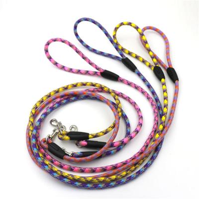 China Personalized Small Dog Nylon Soft Lightweight Leash New Arrival Thoughtful Dog Leash For Dogs Working Long 120cm for sale