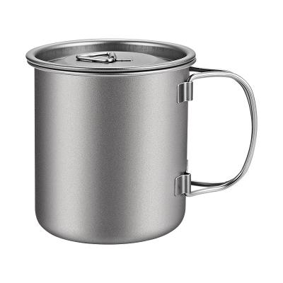 Chine Tasse titanique campante titanique adaptée aux besoins du client de voyage de tasse avec le couvercle 4.5g/Cm3 à vendre