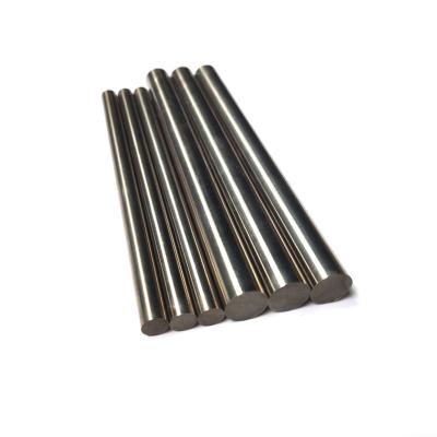 Chine électrodes 4.0mm pures de tungstène de 2.4mm 3.2mm polies pour Tig Welding à vendre