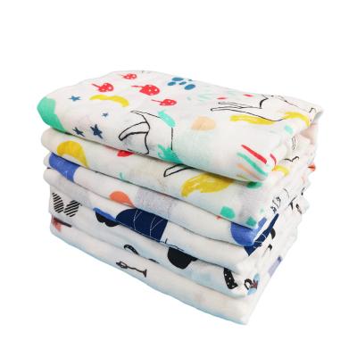 China Custom Newborn Organic Muslin Cotton Baby Blanket Anti-Static Bamboo Wrap Baby Personalized Blankets Gift Set 100% White Cotton Softness for sale