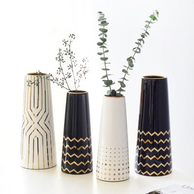 China Nordic minimalist modern ceramic black vase style flower decorations white ceramic dry vase ornaments for living room for sale