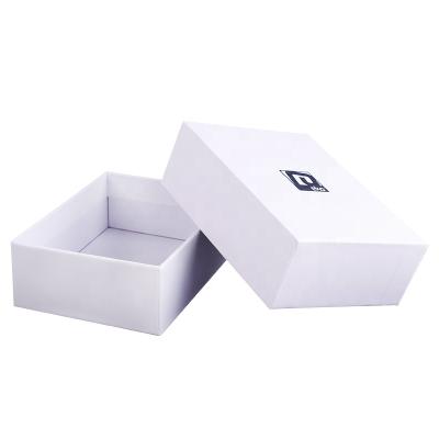 China Handmade Cheap White Rigid Lid-Bottom Watch Cardboard Gift Box With Silver Stamping for sale