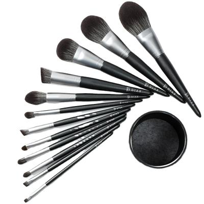 China Angular Blush St 12 Pcs Sliver Gray Makeup Brush Set Wood Handle Pony Hair Makeup Brush Wholesale Luxury Makeup Brush With Bag Privaye Label for sale