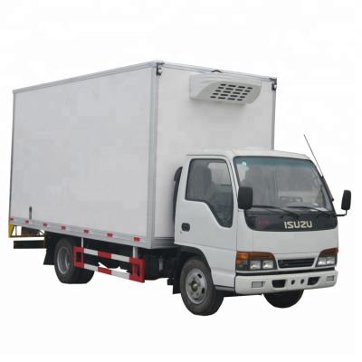 China Cold Price Japan I-SUZU 4X2 98hp Euro4 Refrigerator Box Truck Food Transport Truck 2021 Hot Sale Good < 4L à venda