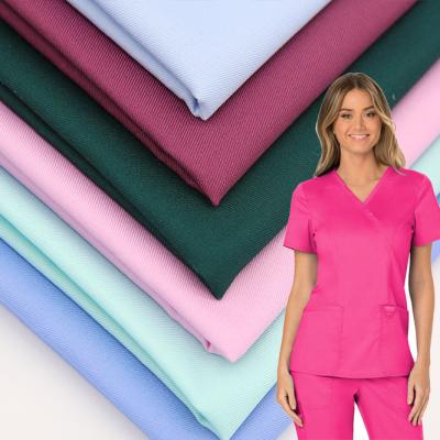 China Shrink-Resistant Soft Breathable Vat Dyed Poly/Cotton 65/35 32x32 130x70 Twill Hospital Scrub Suit Fabric For Nurses for sale