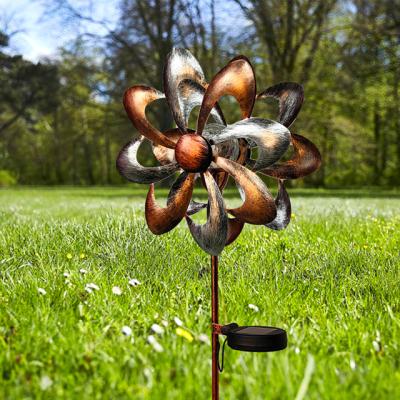 China Minimalist Solar Double Sun Light Yard Spinner Wind Lighthouse Metal Garden Spinner Stake for sale