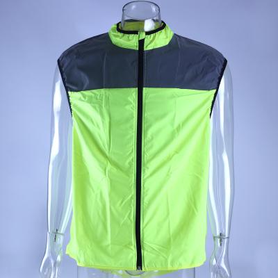 China 2021 New Design High Visible Reflective Vest Yellow Road Safety Outdoor Clothing High Visible Sport Vest For Running for sale