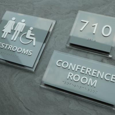 China Ezd Factory Direct Selling Toilet Sign House Number Sign Door Plate Modern Acrylic Toilet Sign for sale