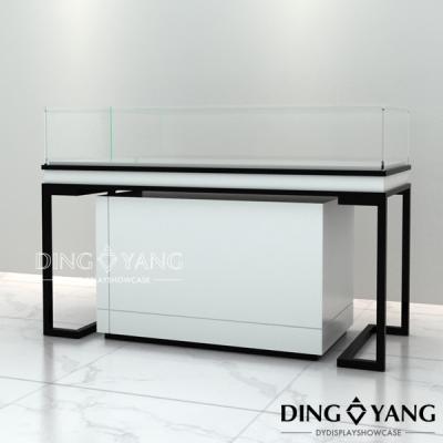 China 1200x550x950mm Lock Installed MDF Jewelry Store Counter for sale