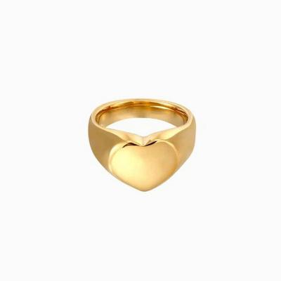 China CLASSIC Unique 18K Gold Plated Stainless Steel Crescent Heart Shape Rings For Women Men for sale