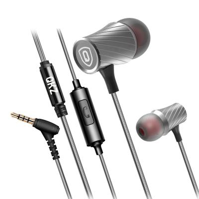 China High Quality Magic Metal In-Ear QKZ DM3 Subwoofer Headphones Headphones MP3 Sound Computers Shock Ultra Subwoofer Headphones for sale