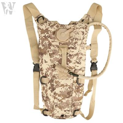 China Waterproof Good Quality Cheap Price Digital Desert Camouflage Water Bag Hydration Pack Backpack for sale