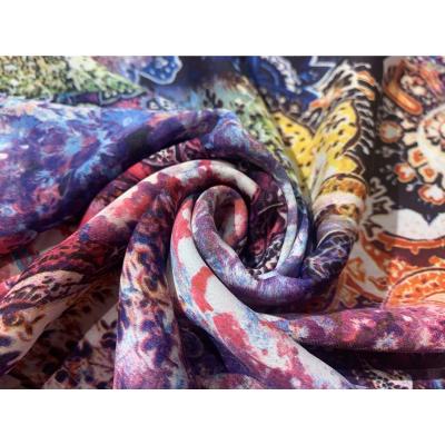 China Factory Wholesale Printed FLUFFY SATIN Polyester Ply Chiffon Fabric 15*15 SITA Breathable for sale