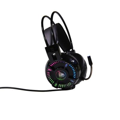 China OEM Virtual Channel 7.1 RGB Backlit Gaming Headset Comfortable PC Gaming Headset with MIC Gaming Headset Compatible with xbox one and ps4 for sale