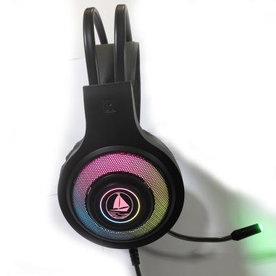 China Comfortable 7.1 Gaming Headsets PC Gaming Headset RGB Backlit Stereo Gaming Headset with RGB LED Light for Xbox One PC PS4 Controller for sale