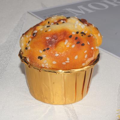 China Disposable Standard Thick Gold Foil Rolled Rim Baking Cups Muffin Cases Cupcake Liners for sale