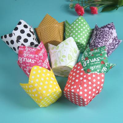 China Disposable Factory Wholesale Customization Printed Logo Cake Baking Cup Parchment Tulip Paper Cupcake for sale