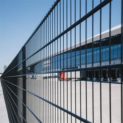 China Easily Assembled Heavy Hot Dipped Galvanized Double Wire Mesh Panel For Safety for sale