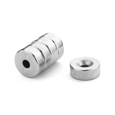 China Industrial Magnet Cavity Magnet 1 Inch Round Neodymium Magnet With Screw Holes for sale