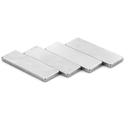 China Good quality strong industrial magnet ndfeb neodymium n52 bar magnets 60 x 10 x 5mm for sale