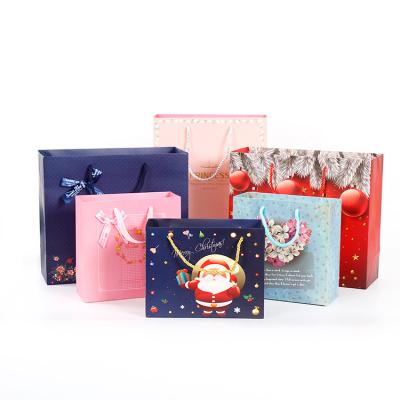 中国 Recyclable Manufacturers Customized Paper Bags Wedding Pink Deli Shop Cardboard Paper Gift Shopping Bags Specially With Ribbon 販売のため