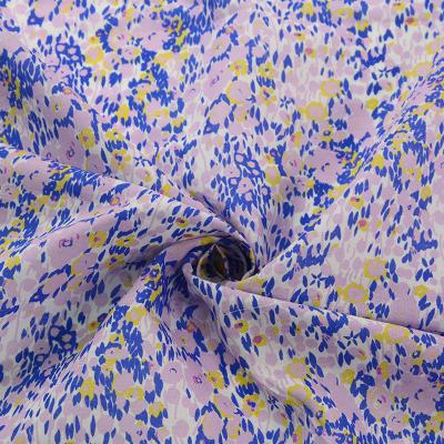 China 90*88 Density Organic Yarn Count 60S*60S Printed Floral Designs Custom Organic Cotton Woven Fabric For Women Clothes for sale