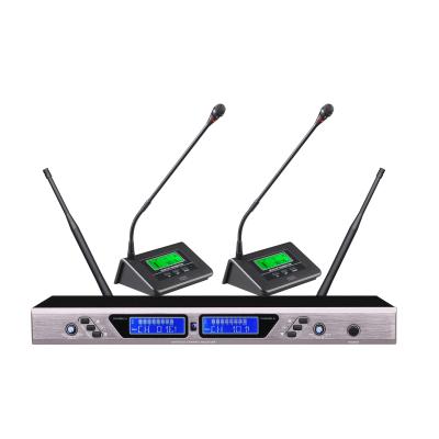 China UC2704 gooseneck microphone pro. Wireless Conference UHF Dual Channels Mic Wireless Microphone For Meeting , Seminar for sale