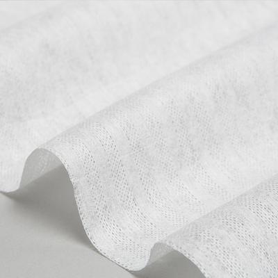 China Spunlace Fabric Nonwoven Breathable Nonwoven Fabric Anti Bacterial Moist Towelette Raw Material for sale