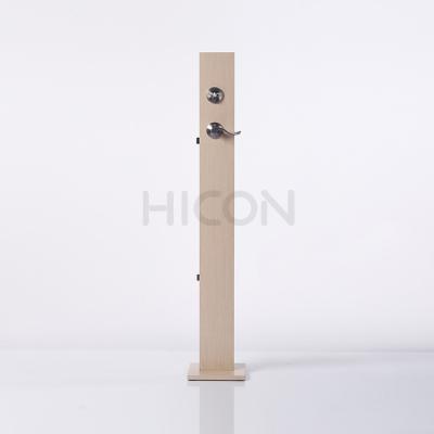 China Custom Wooden Display Racks Freestanding Door Lock Display Stand zu verkaufen