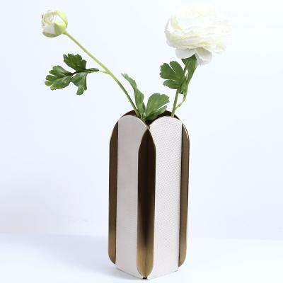 China Wholesale Nordic High End Style Minimalist Decorative Vases Custom Modern Decorative Leather Vase For Decor for sale