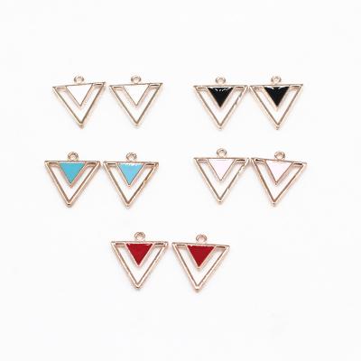 China Zinc Alloy Triangle DIY Handmade Oil Drip Oil Alloy Jewelry Accessories Bracelet Charm for sale