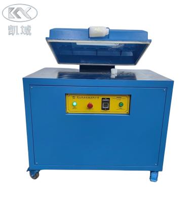 Chine Machine à distribuer en PVC à étage unique pour la fabrication de patchs en caoutchouc ODM à vendre