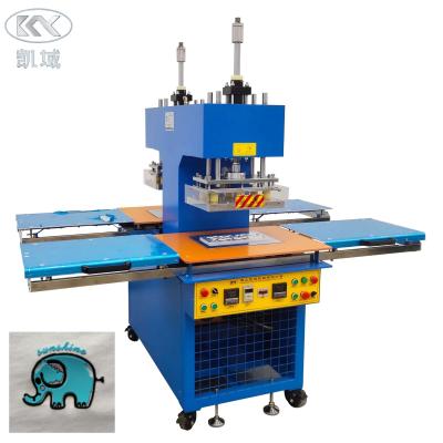 China Precision T Shirt Embossing Fabric Machine High Pressure For Clothes for sale